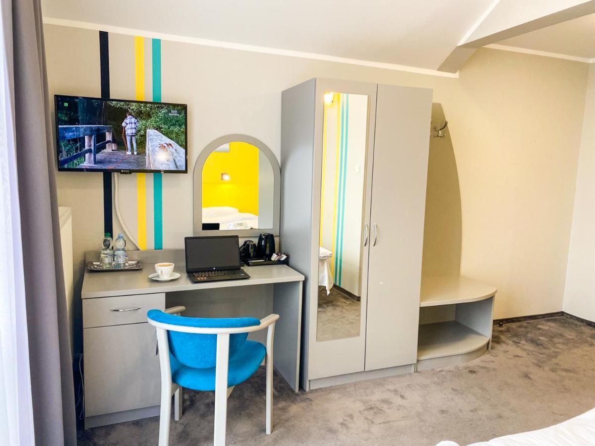 Hotel Jablonski Stawiguda Esterno foto